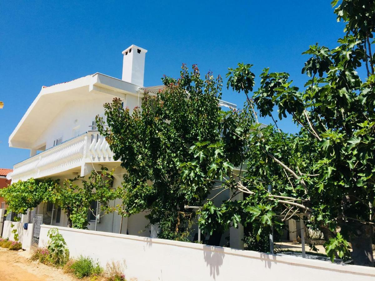 Marija Apartment Nin Bagian luar foto